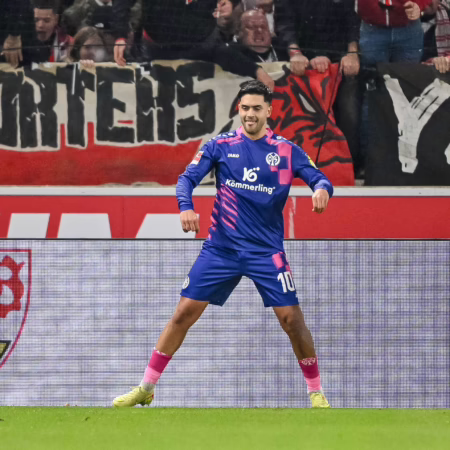 „Nicht richtig“: Amiri entschuldigt sich für Jubel vor VfB-Kurve