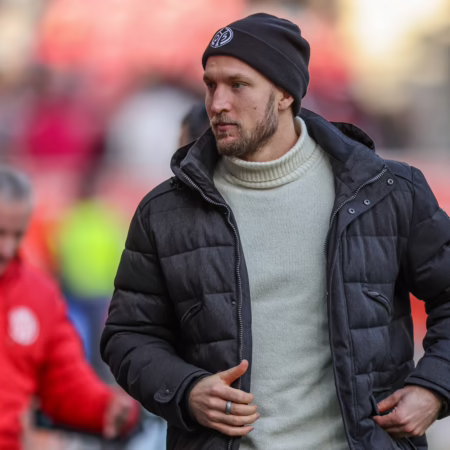 Mainz-Keeper Zentner vor der Rückkehr auf den Platz