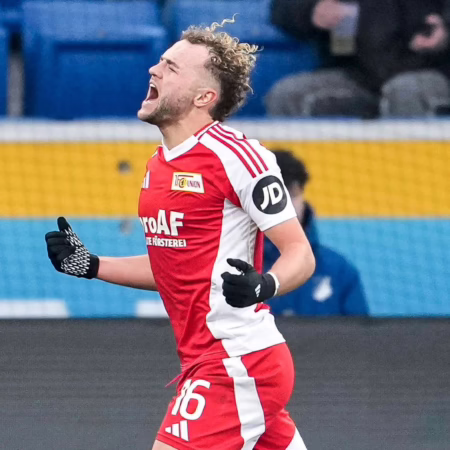 Hollerbach: „… dann macht mich der Trainer zwei Köpfe kürzer“