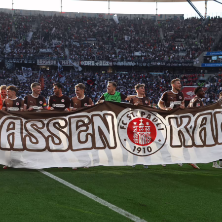 „Wir freuen uns auf Hamburger Derbys“: St. Pauli feiert den Quasi-Klassenerhalt