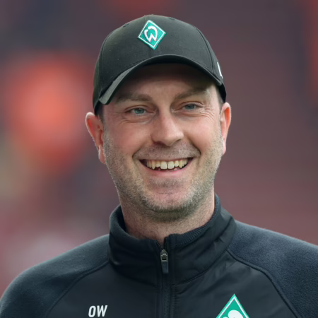 Werner gut gelaunt: „Ich bin durchaus im Anzug vorzeigbar“