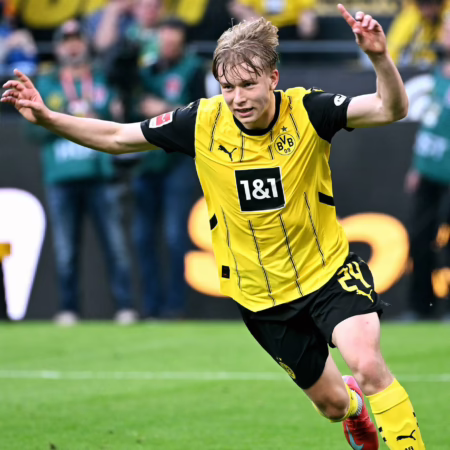 Vertrag bis 2029: BVB verpflichtet Winter-Leihgabe Svensson fest