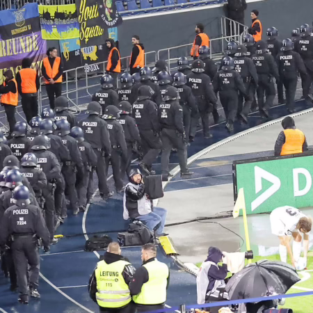 Fanhilfen kritisieren „überzogene, unverhältnismäßige und gewalttätige Polizeieinsätze“