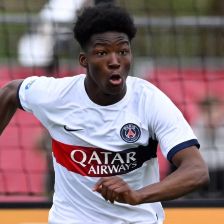 Frankfurt und Spurs ausgestochen: Bayer gewinnt Rennen um PSG-Talent Tape