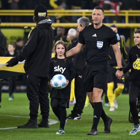 Nach starkem Königsklassen-Start: Jablonski pfeift den Klassiker