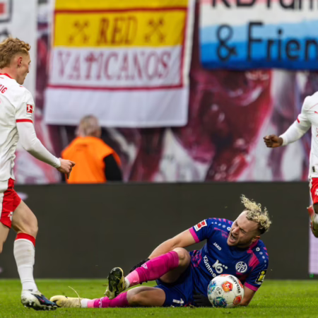 Holt Mainz für Hollerbach noch einen Stürmer?