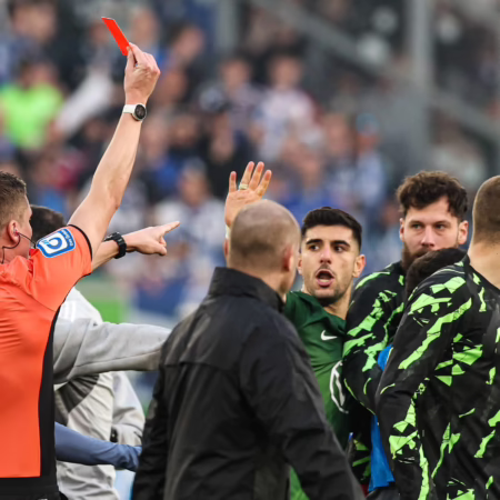 Nach Roter Karte bei Rudelbildung: DFB sperrt VfL-Keeper Müller