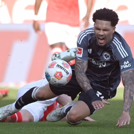 Collins droht das Saison-Aus – Riera und die Systemfrage