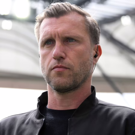 Von Frankfurt zu Milan? Krösche will Gerücht nicht kommentieren